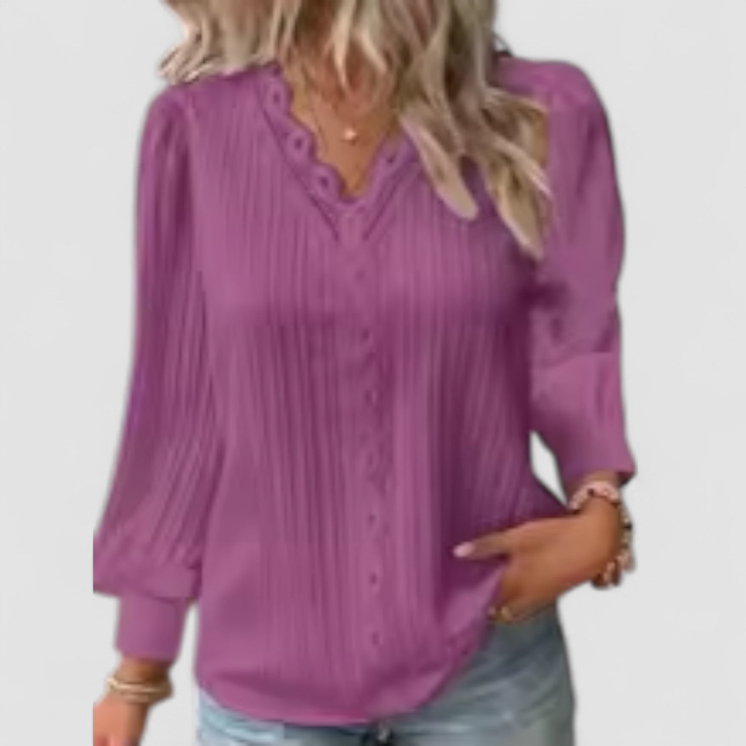BENFIERI™ | Selvie – Blus med spetskant och veck
